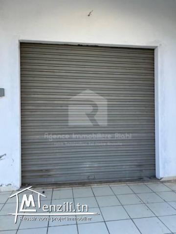 À LOUER  un local commercial sans fond de commerce situé à Hammem Sousse côté de la plage