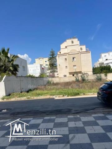 À LOUER  un local commercial sans fond de commerce situé à Hammem Sousse côté de la plage