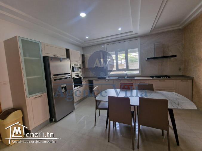 une villa à usage bureautique s+9 neuve au lac1