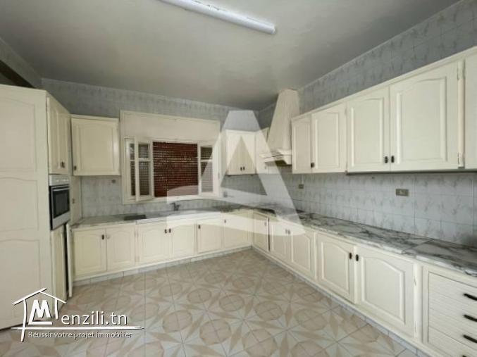 Villa à louer à la Marsa