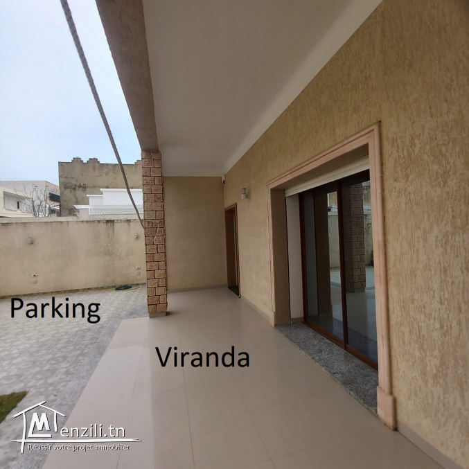 Superbe Villa Haut Standing à Kélibia