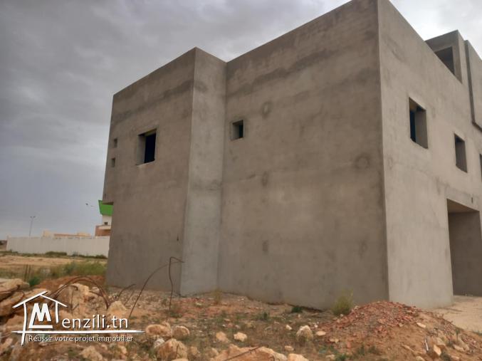 Immeuble inachevée R+2 à vendre