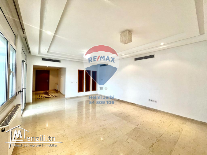 S+4 à La Marsa plage à louer