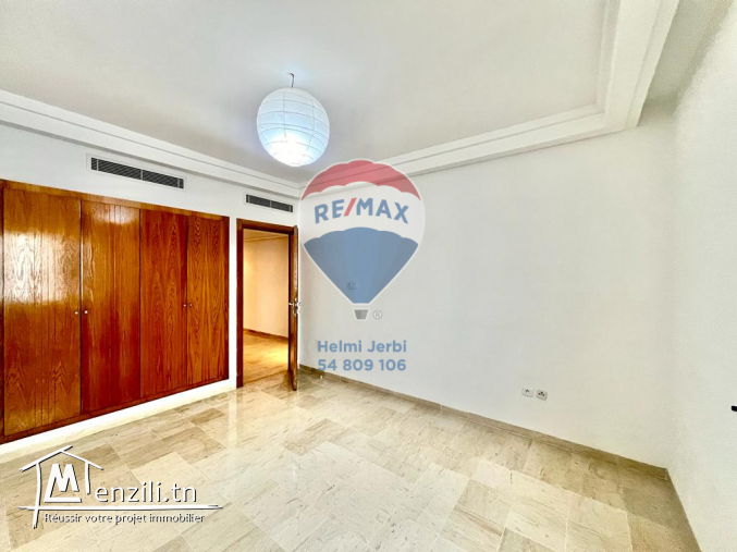 S+4 à La Marsa plage à louer