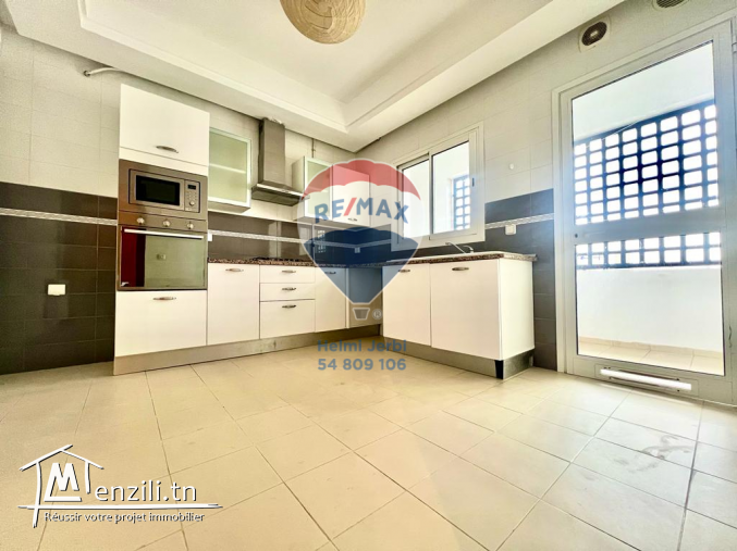 S+4 à La Marsa plage à louer