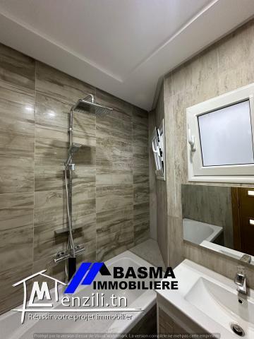 Un luxueux appartement s+4 à vendre situé à zone touristique