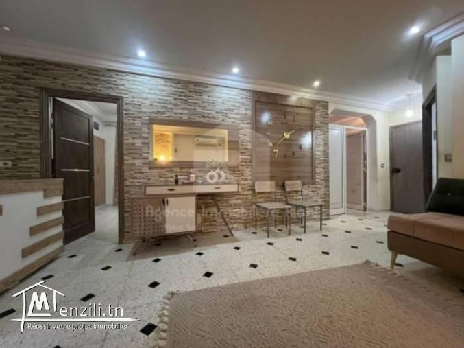 À VENDRE une maison R1 situé à Zaouiet Sousse prés lycée Hay Erriadh -Sousse