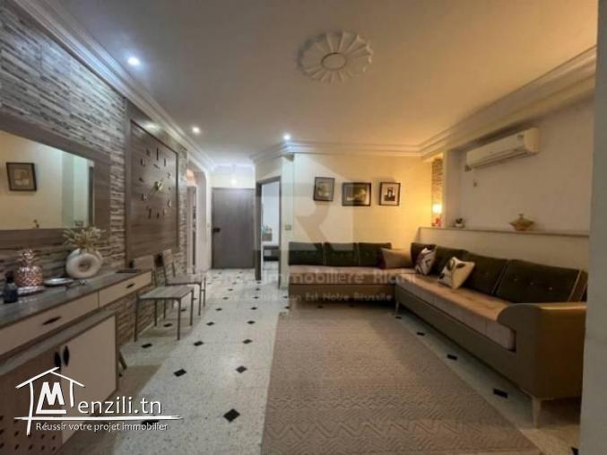 À VENDRE une maison R1 situé à Zaouiet Sousse prés lycée Hay Erriadh -Sousse