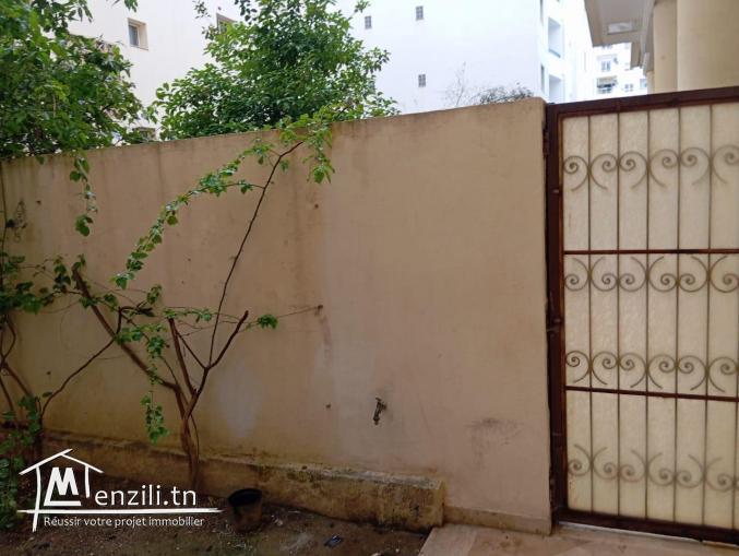 S+3 au RDC avec jardin privé a cité el Wahat