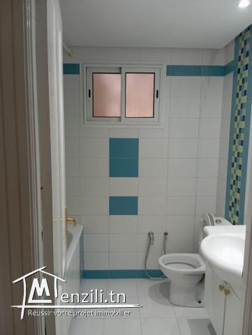 S+3 au RDC avec jardin privé a cité el Wahat