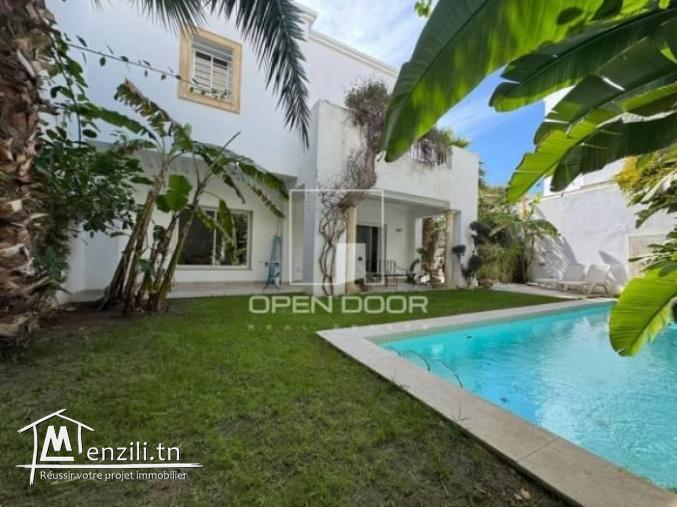 Villa S4 avec Piscine à la Marsa