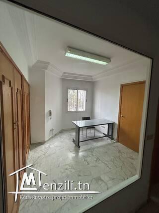 A louer appartement , au 1éme étage indépendant