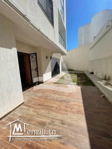 Location duplex avec jardin au lac 2