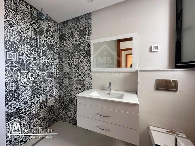 Belle villa toute neuve S+4 avec piscine à vendre 51355351