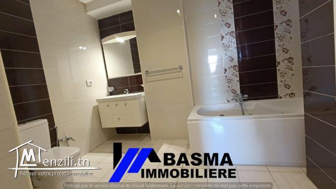 Un appartement s+2 à vendre situé à Farhat Hached