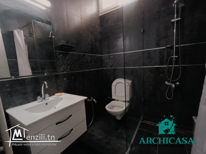 Un étage d'une villa à louer A megrine!