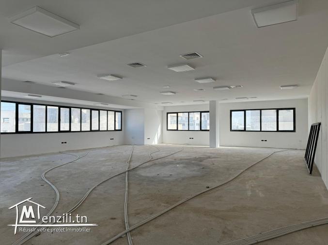Immeuble bureautique neuf 4800 m² au lac 3 kram