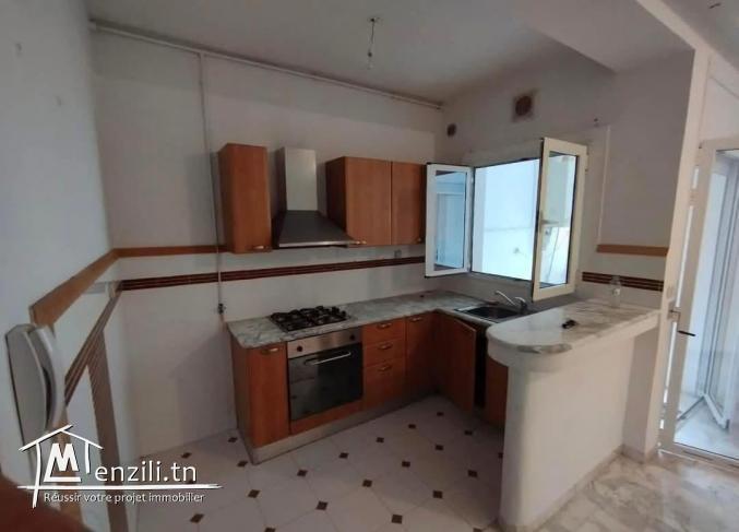 appartement s+1 au 3 ème étage avec double ascenseurs