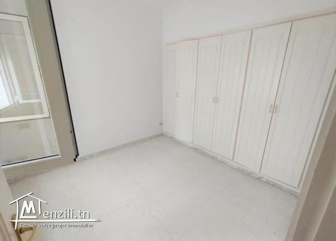 appartement s+1 au 3 ème étage avec double ascenseurs