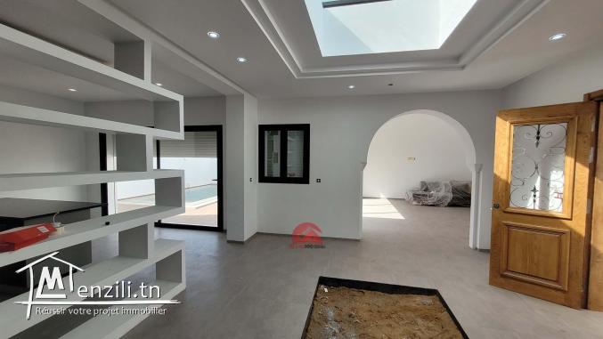 A VENDRE À DJERBA MIDOUN - VILLA AVEC PISCINE ZU - RÉF V683