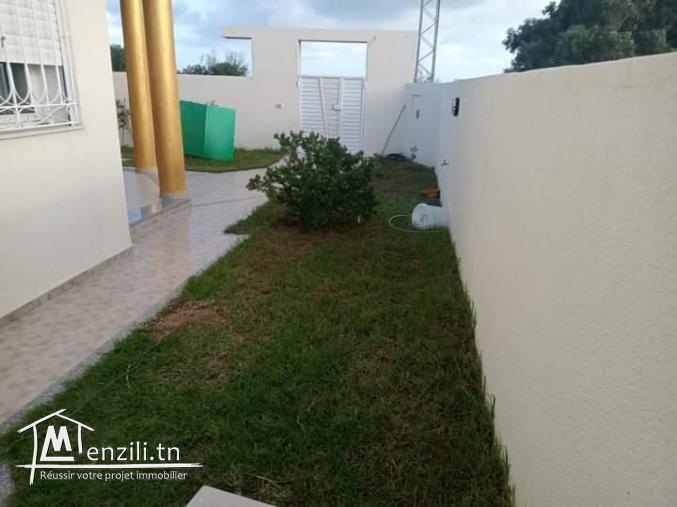 une villa prés de la plage sableuse à chat geubli el el haouaria