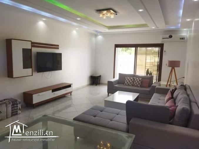 une villa s+2 avec piscine à el haouaria prés de la plage