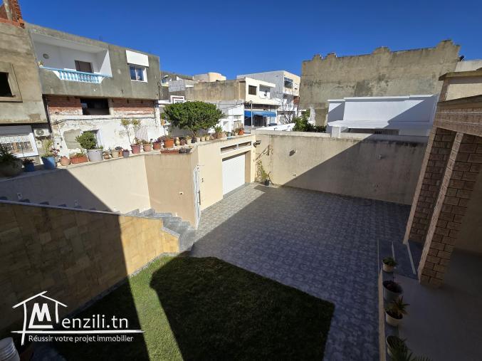 Une maison indépendante s+3 à kelibia