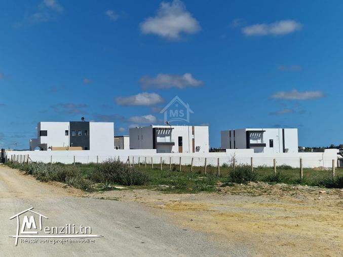 51355351للبيع أرض صبغة سكنية في الحمامات الجنوبية