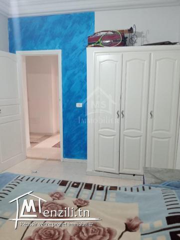 Une villa S+3 avec garage et jardin à vendre à Birbouregba 51355351