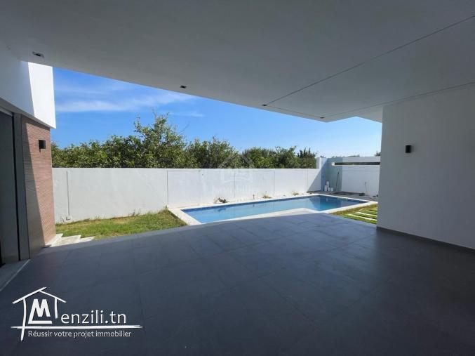 Villa S+4 toute neuve avec piscine à Hammamet à vendre 51355351