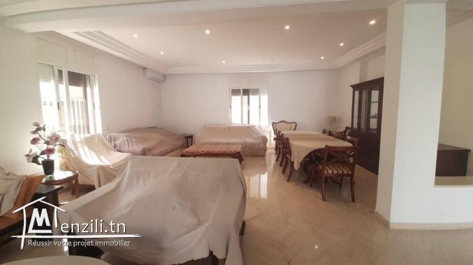 a vendre villa avec piscine s+4