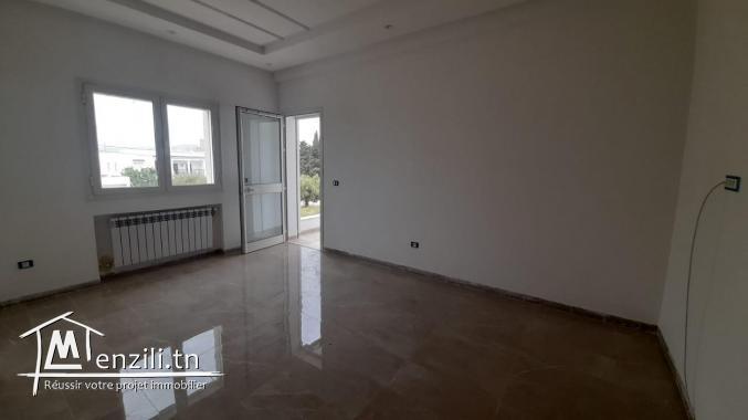 A vendre appartement S+2 de 100m². À Hammamet Mrezgua
