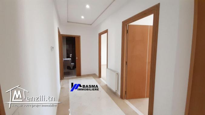 Un appartement s+3 à vendre situé à Garanemssa