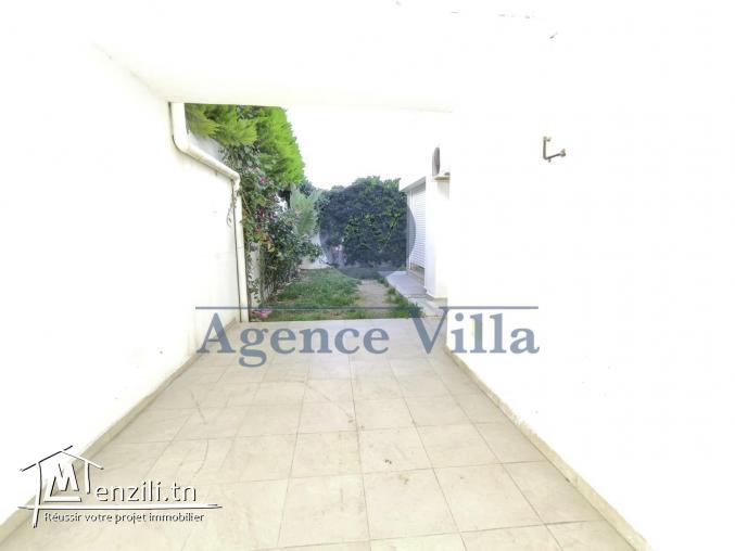 une villa s3 avec jardin à la soukra