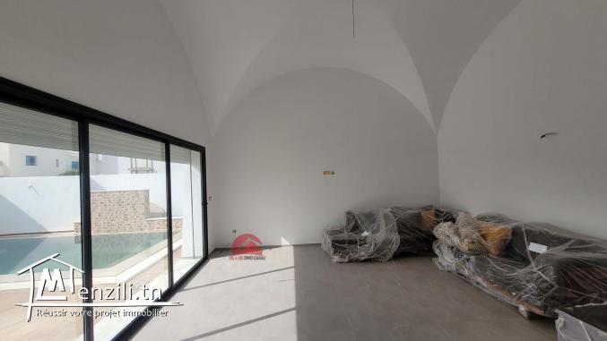 VILLA AVEC PISCINE ZU À DJERBA MIDOUN - RÉF V683