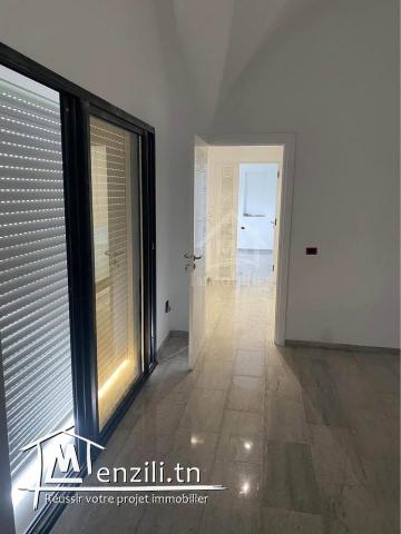 Charmante villa s+3 avec piscine à Hammamet à vendre 51355351
