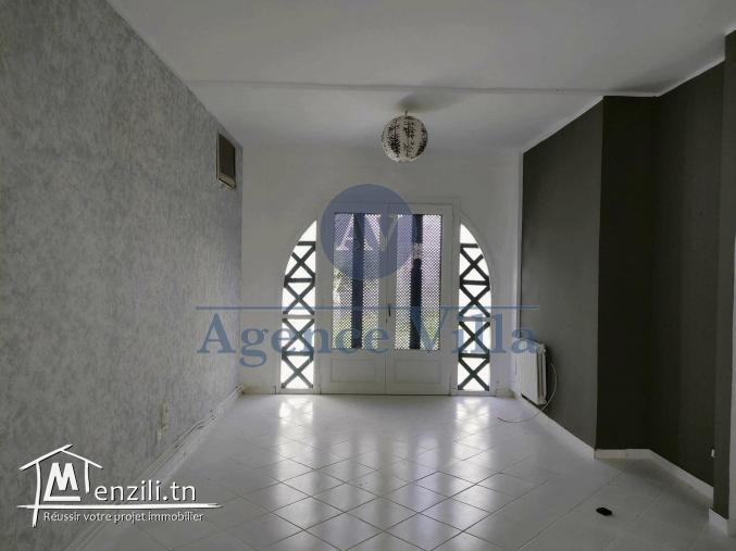 un appartement s1 à gammarth