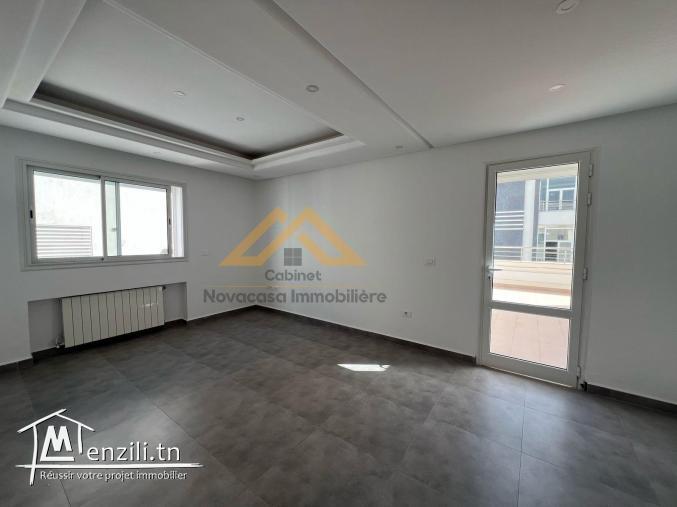 À Louer : Superbe Appartement S+2 avec Vue Mer – Chott Mariem ????