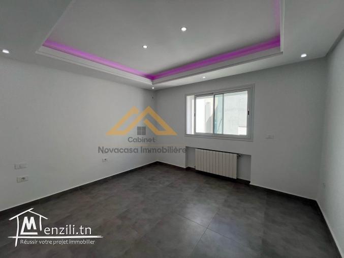 À Louer : Superbe Appartement S+2 avec Vue Mer – Chott Mariem ????