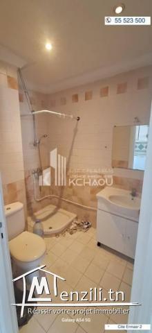 A louer s1 à ennasr   au 2ème étage d une résidence sécurisée