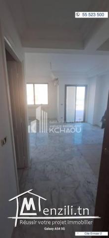 A louer s1 à ennasr   au 2ème étage d une résidence sécurisée