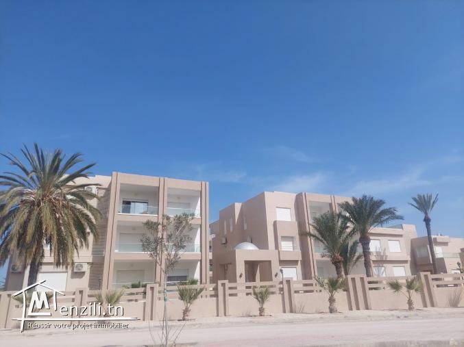 S+1 avec piscine à louer