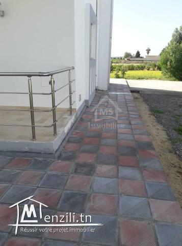 2 étages de villa indépendans à Hammamet Sud à vendre 51355351