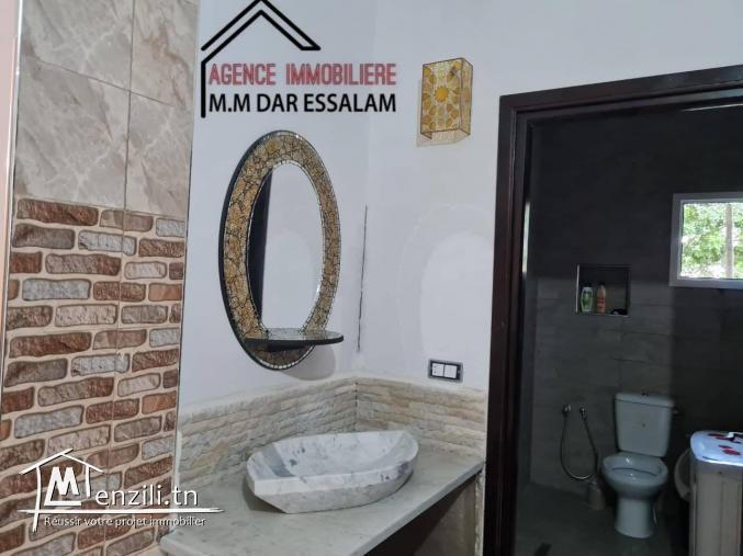 maison R1 près de la mer