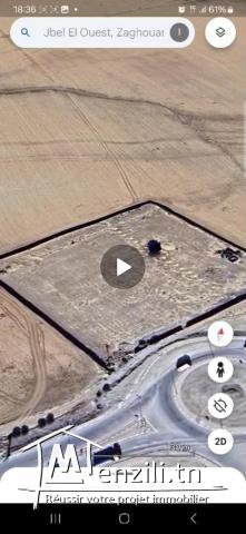 Terrain 6667 m2 à Jbel ouest