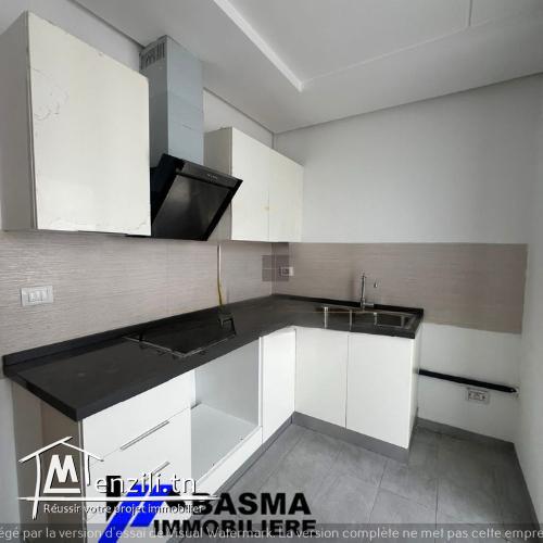 Un appartement à vendre situé à sahloul 4