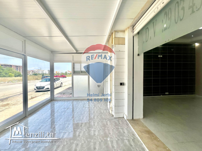 Local commercial à ain zaghouan Nord à vendre