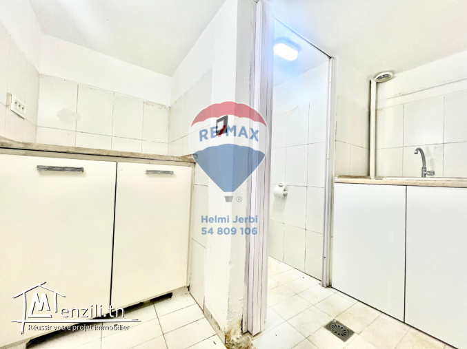 Local commercial à ain zaghouan Nord à vendre