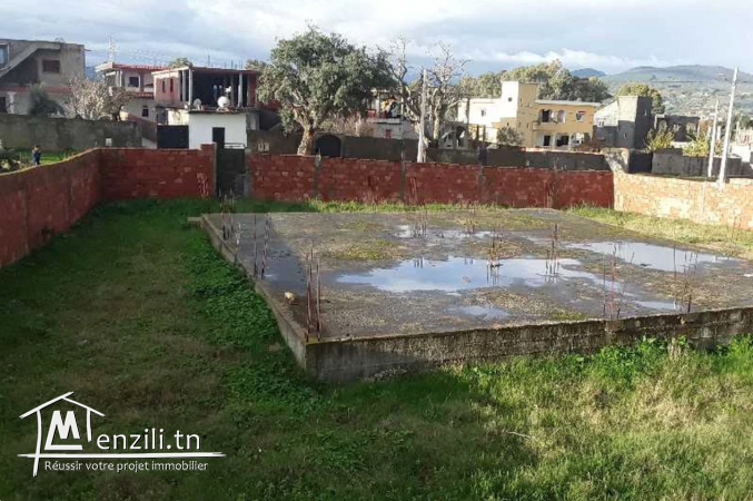 À vendre – Terrain prêt à construire de 950 m² à Tabarka