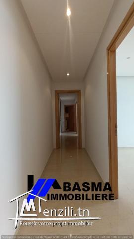 Un appartement s+3 à louer situé à sahloul 4